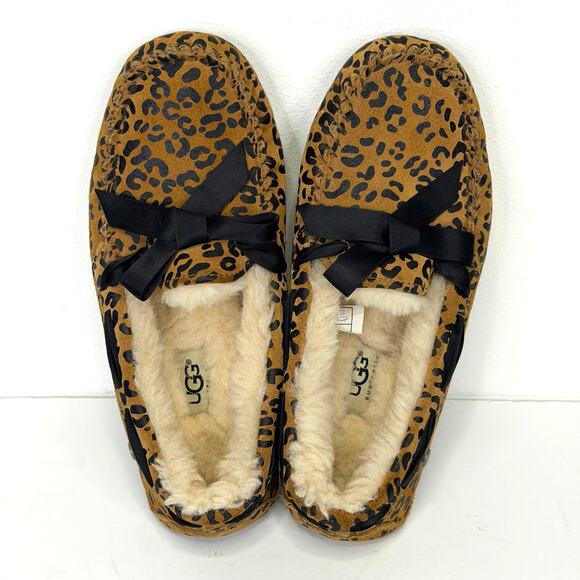 UGG Leopard Print Moccasin Slippers Womens 6 Chestnut Cozy Bow Shearling Shoe - Picture 10 of 13